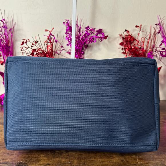 DOONEY & BOURKE Nylon Blue Erica Hobo Shoulder bag - Picture 3 of 13